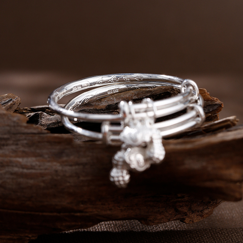 丽江民族首饰厂足银999盛瑞手镯